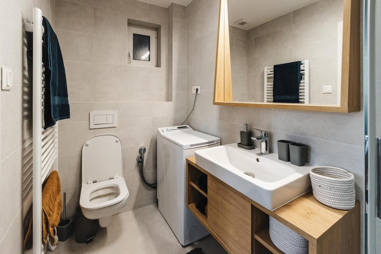 Apartment Friends Bratislava Downtown !!! מראה חיצוני תמונה